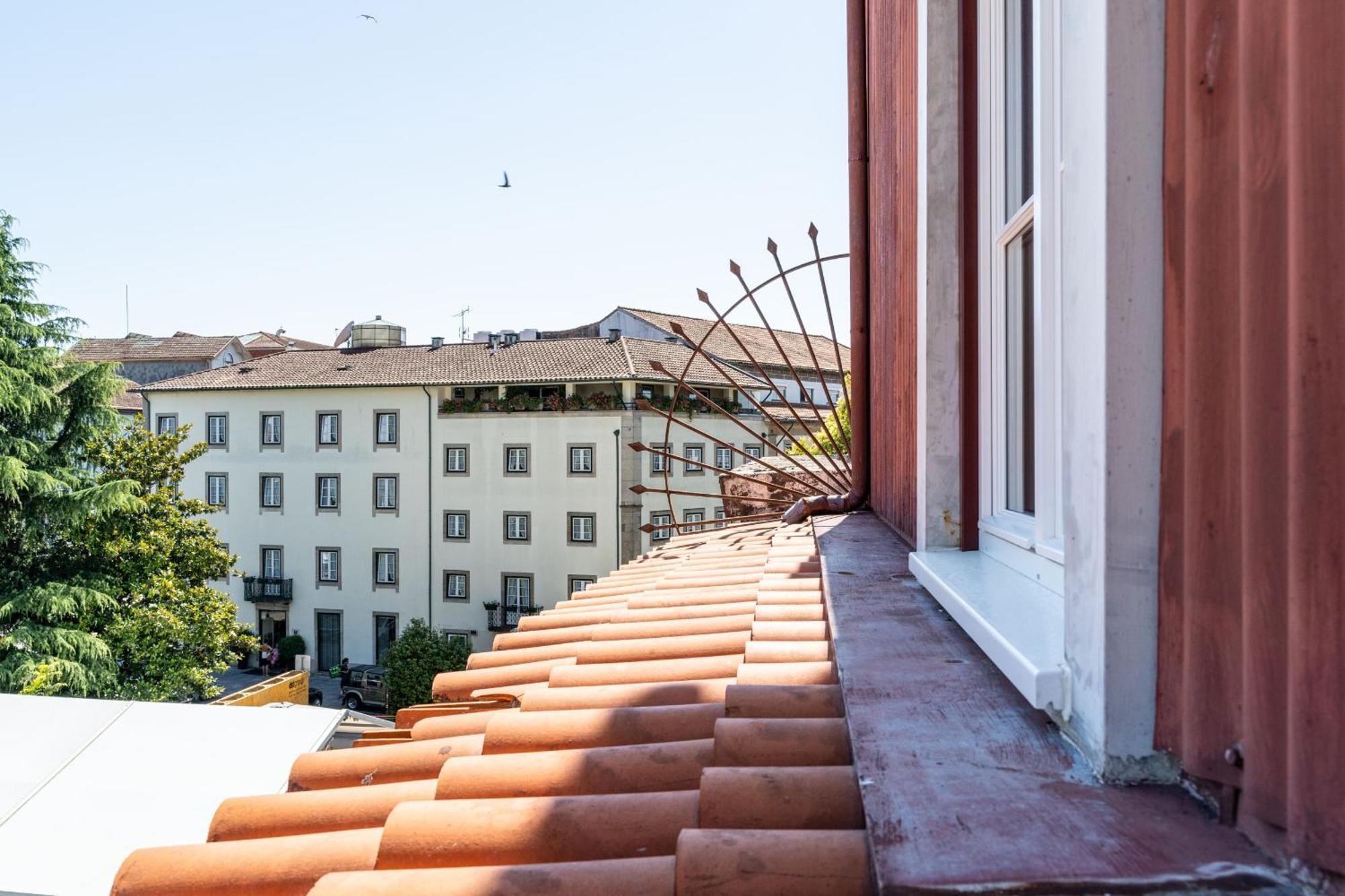 On The Square Flat - City Center By House And People Braga Buitenkant foto